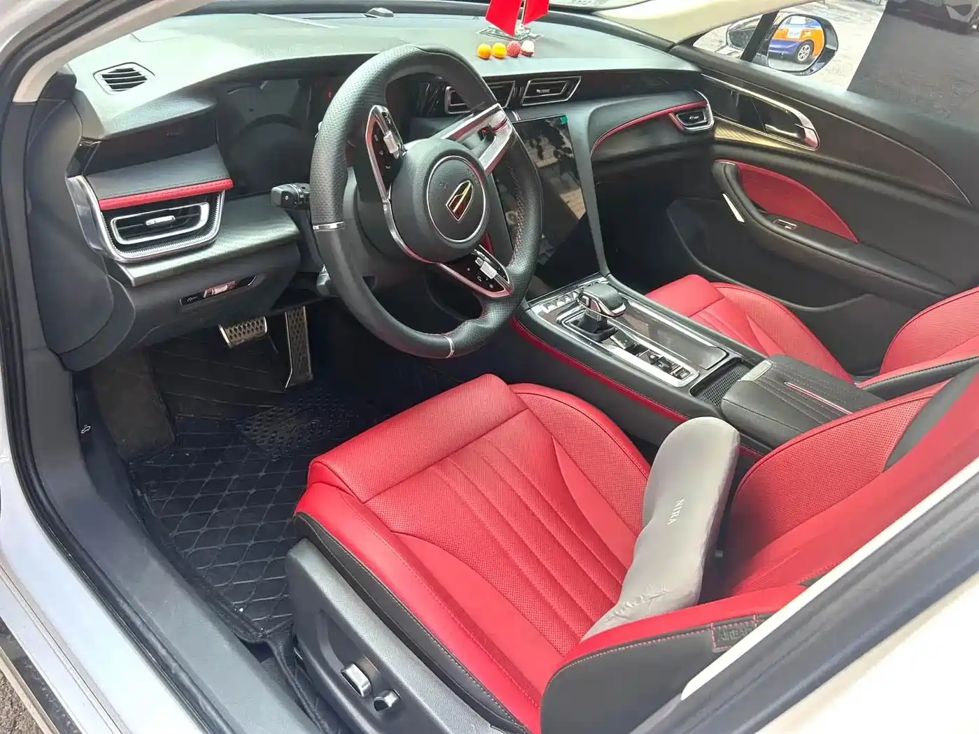Hongqi H6 2024 2024 Model 2.0T Elegance Edition