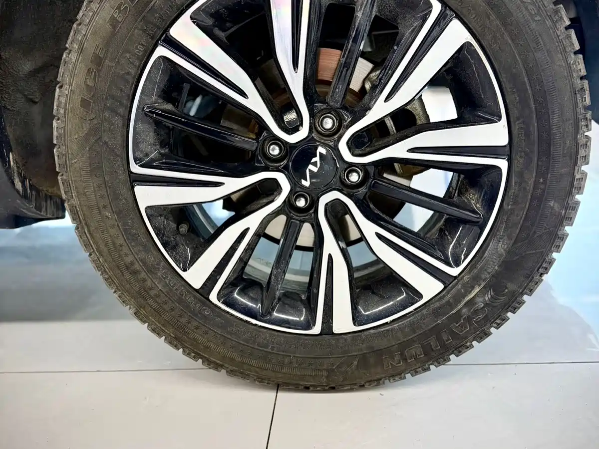 Kia KX1 2021 1.4L CVT Fun Sunroof Version фото 12