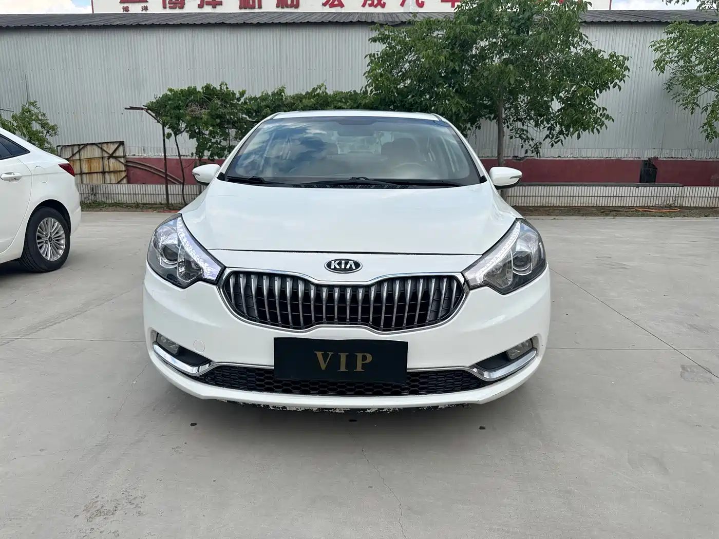 Kia K3 2013 1.6L Automatic GLS фото 3