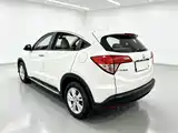 Photo 13 - Honda Vezel