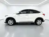 Photo 14 - Honda Vezel