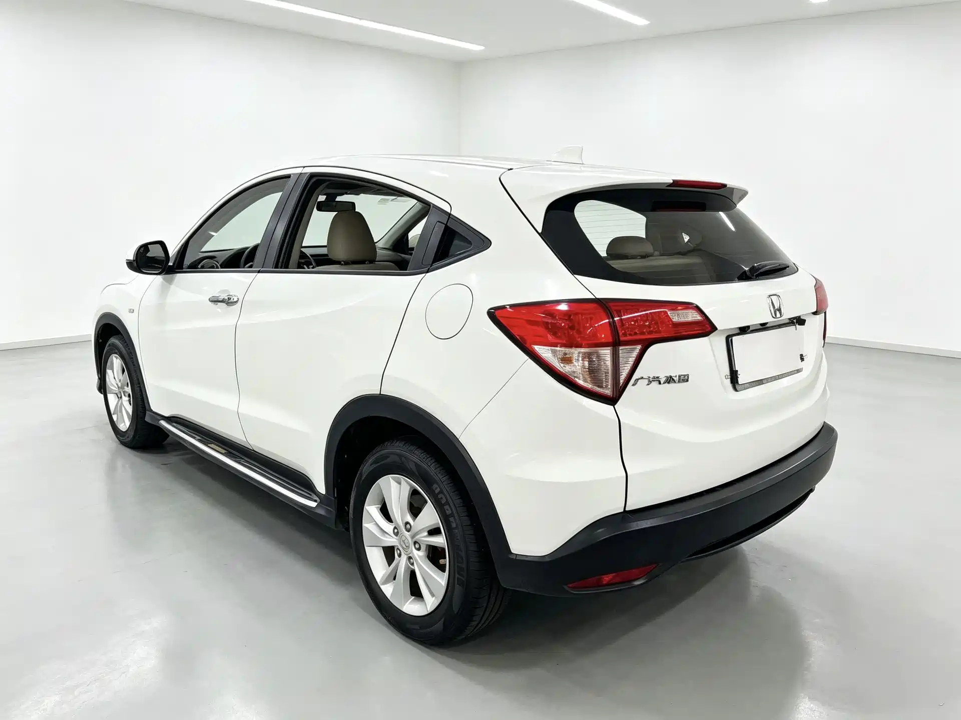 Photo 13 - Honda Vezel