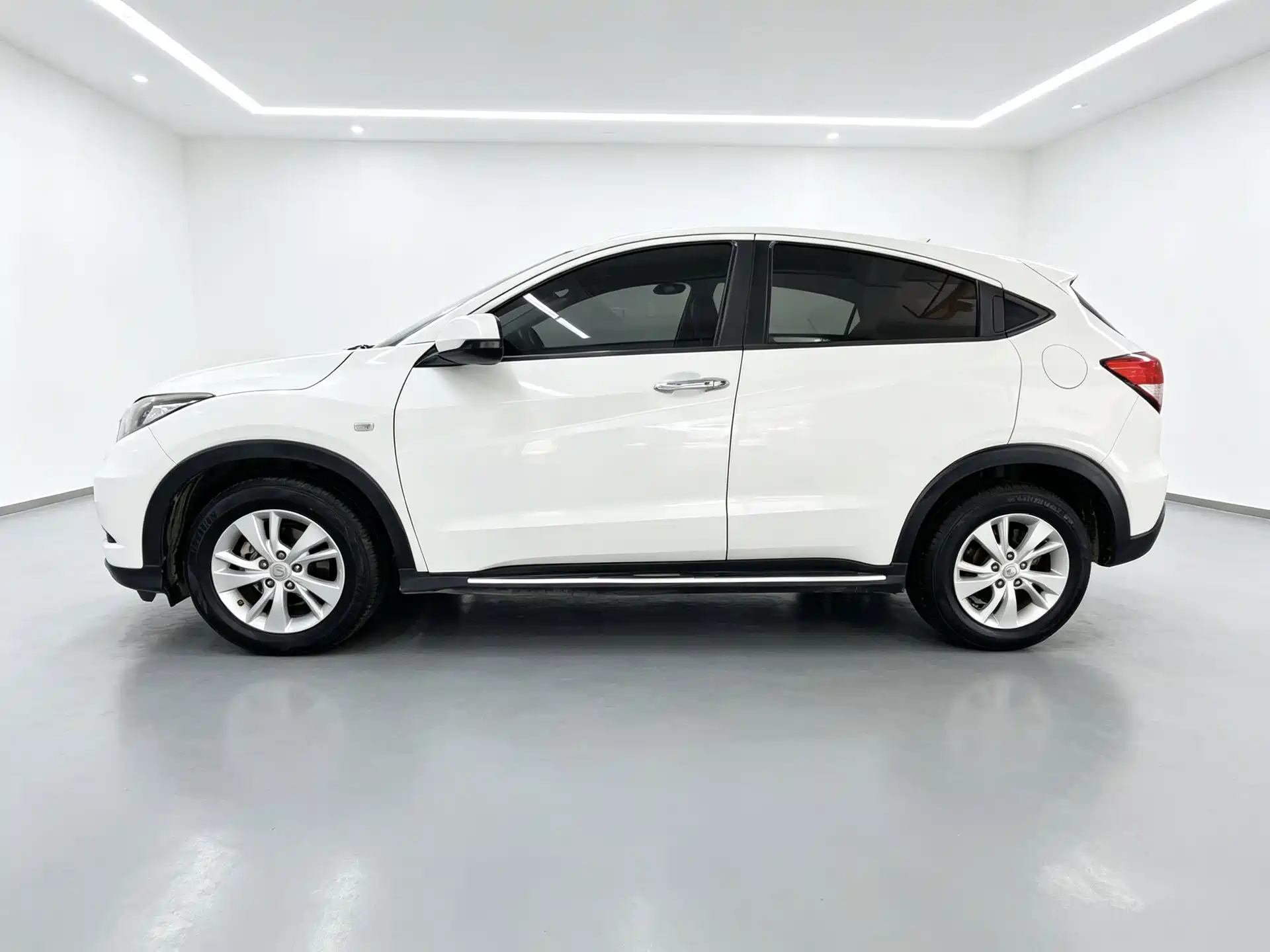 Photo 14 - Honda Vezel