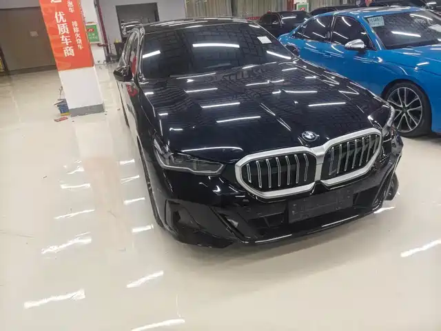 BMW 5 Series 2024