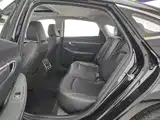 Photo 11 - Hyundai Sonata