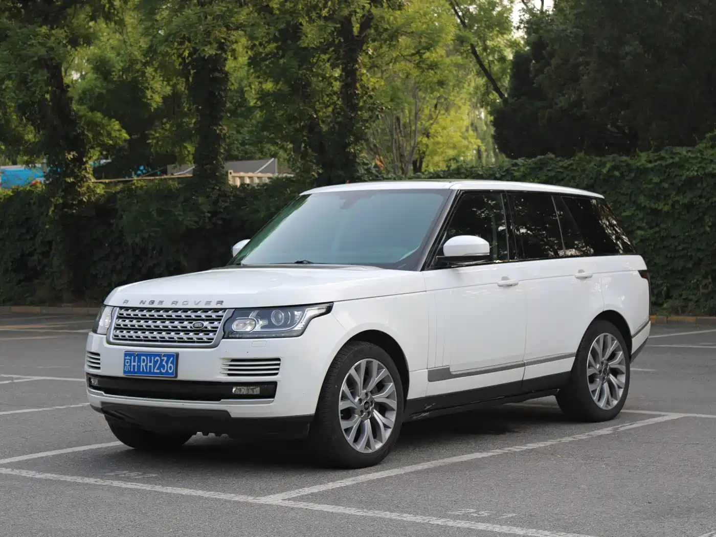 Land Rover Range Rover 2013 NA 5.0 V8 Vogue SE
