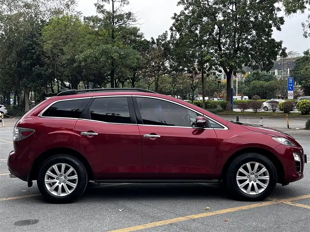 Mazda CX-7 (Import) 2010 2010 2.5L Luxury