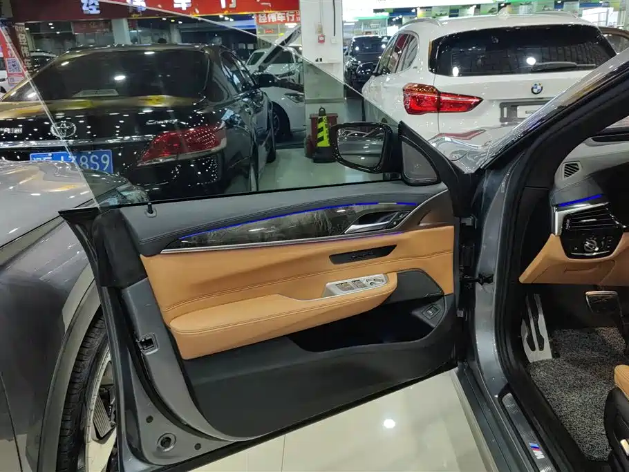 BMW 6 Series GT 2022 Model 630i M Sport Package фото 7