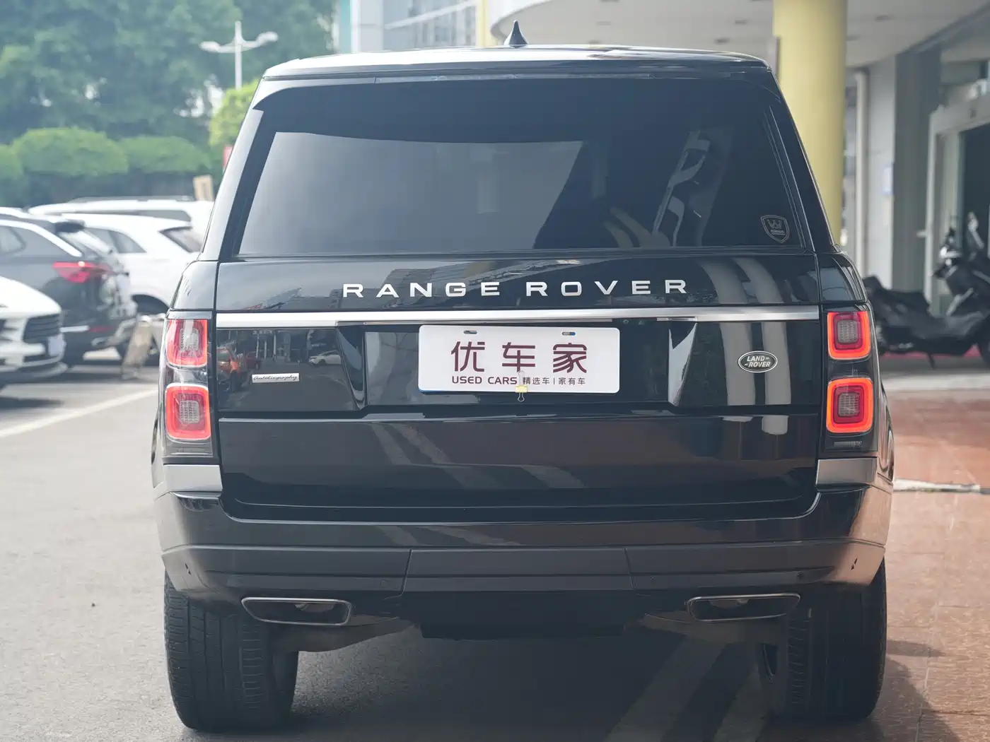 Land Rover Range Rover 2018 3.0 SC V6 AB Revered Genesis Extended Edition фото 5