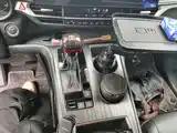 Photo 7 - Toyota Sienna