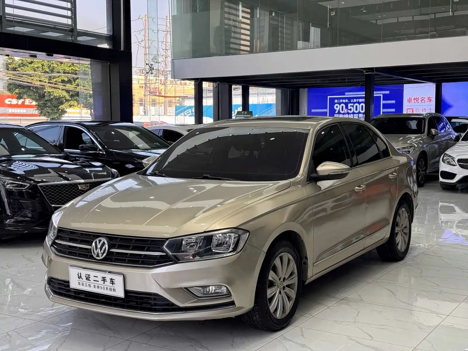 Фото 1 - Volkswagen Bora