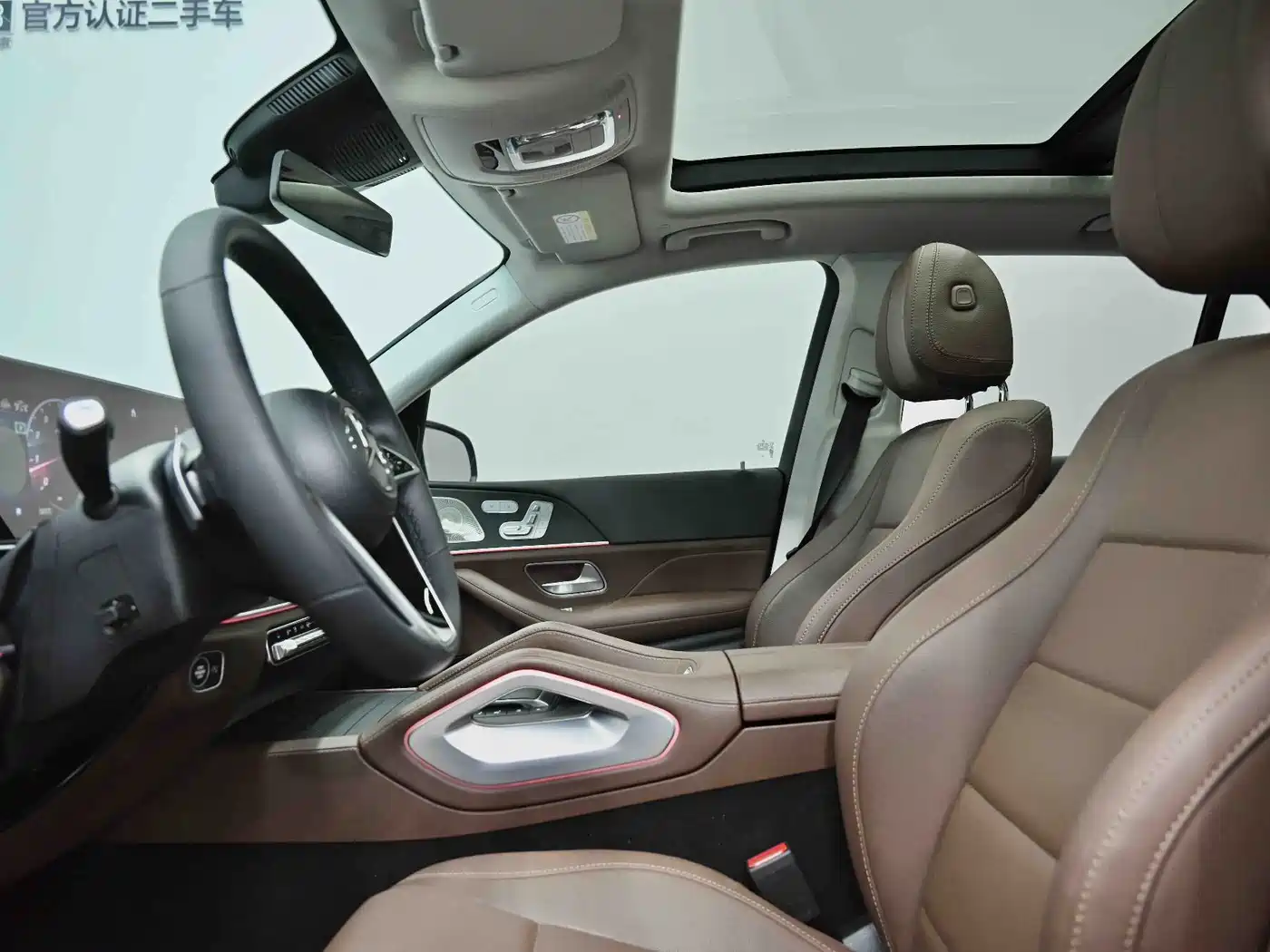 Mercedes-Benz GLE 2024 GLE 450 4MATIC Luxury фото 31