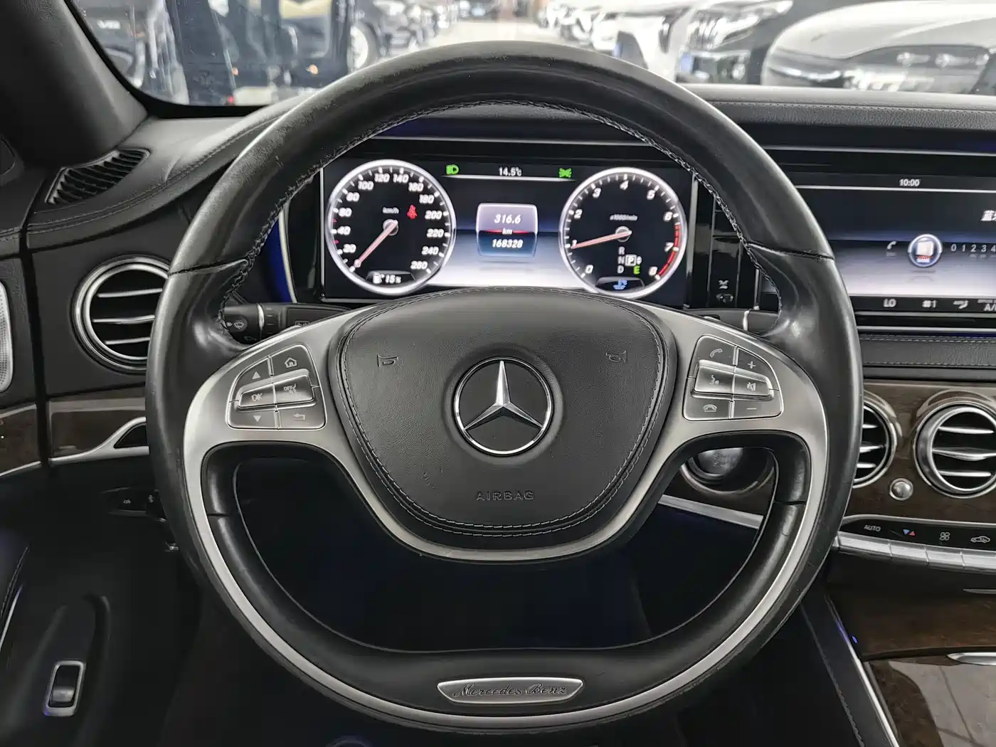 Mercedes-Benz S-Class 2014 S 320 L Luxury фото 8