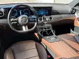 Фото 7 - Mercedes-Benz E-Class