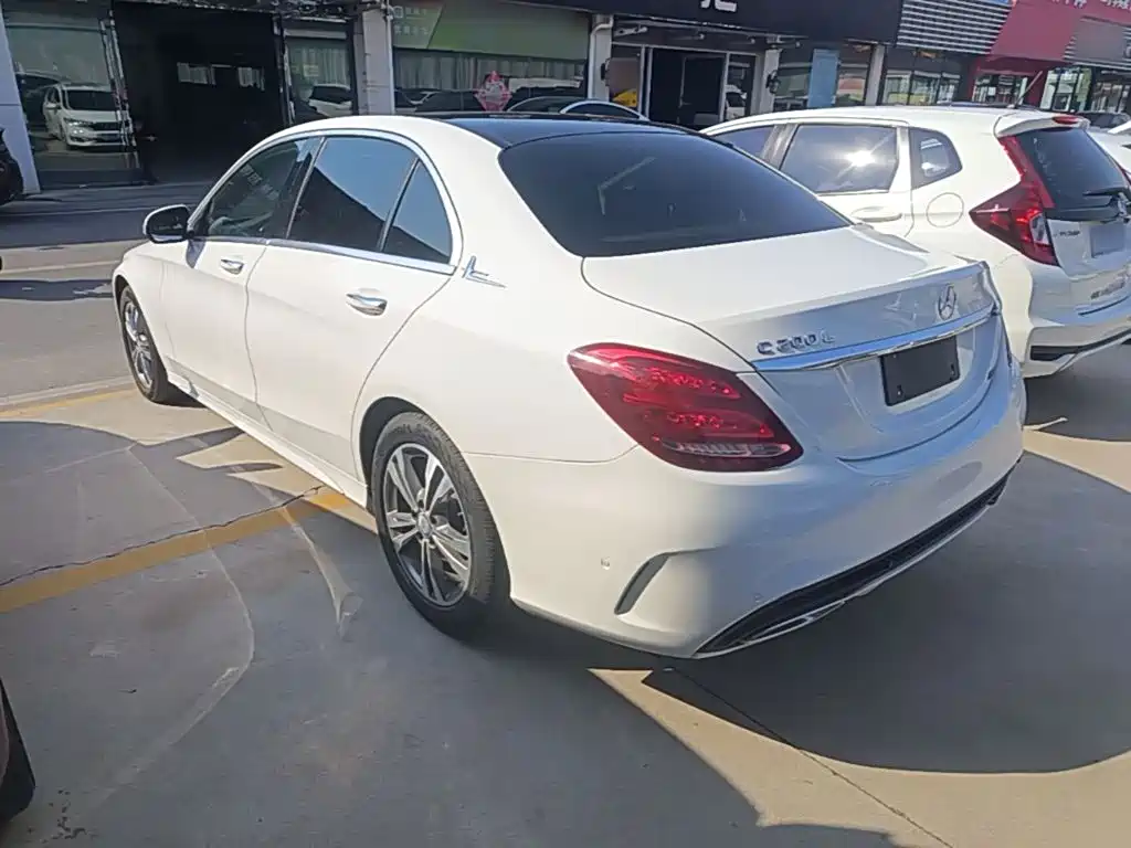 Mercedes-Benz C-Class 2016 2015 Facelift C 200 L Sport