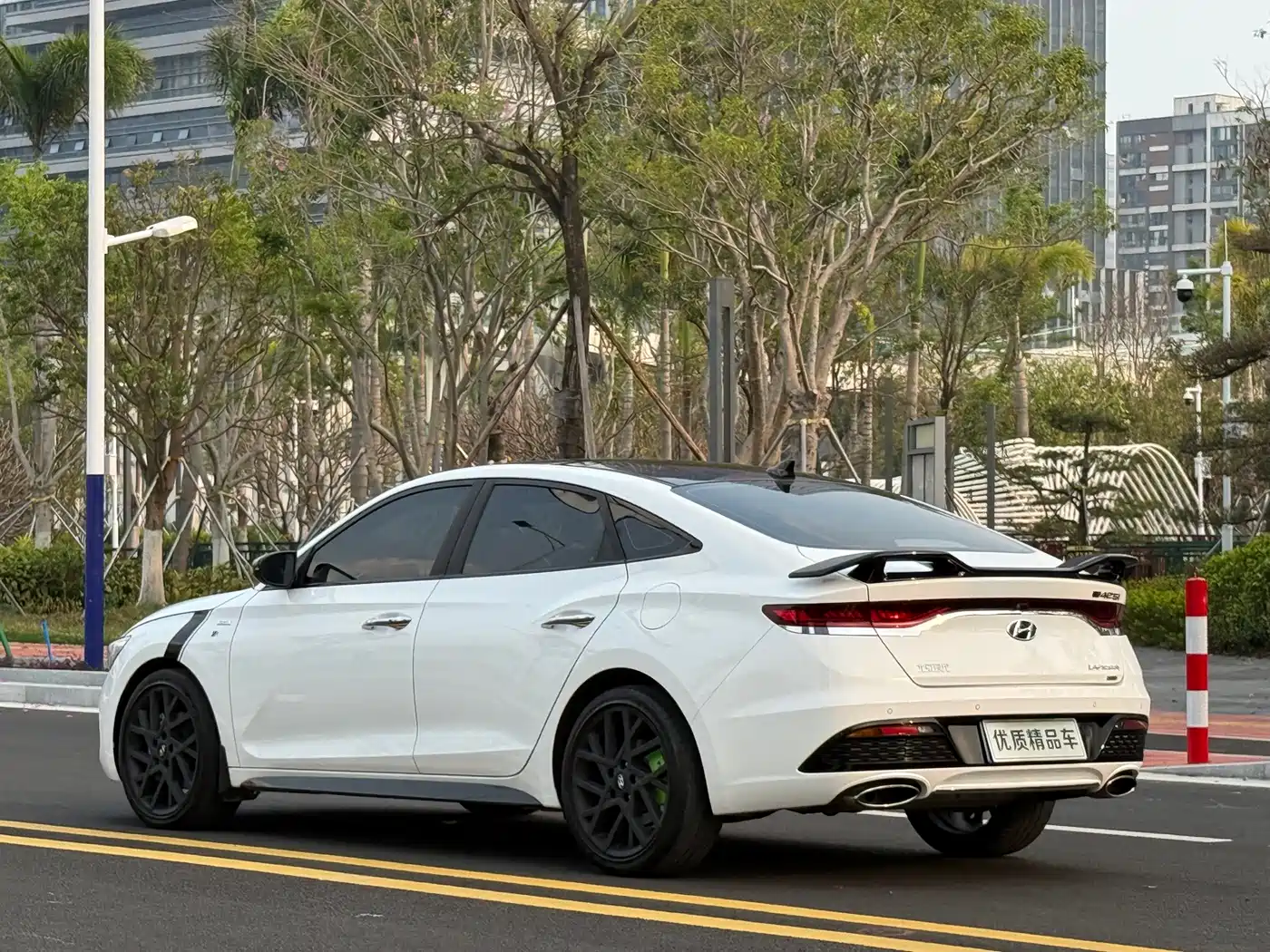 Hyundai Fista 2021 280TGDi Luxury Sport Dynamic Edition фото 33