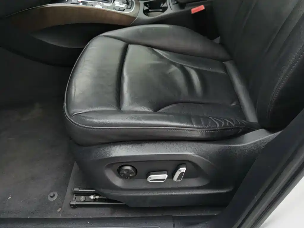 Audi Q5 2018 2017 40 TFSI Comfort