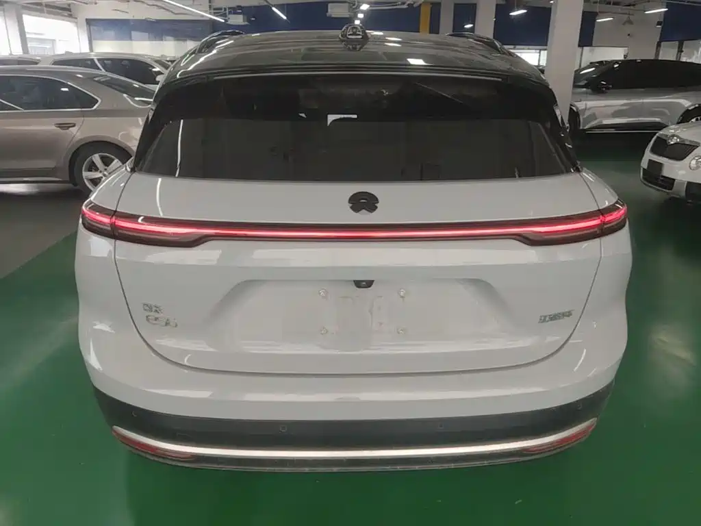 Фото 6 - NIO ES6