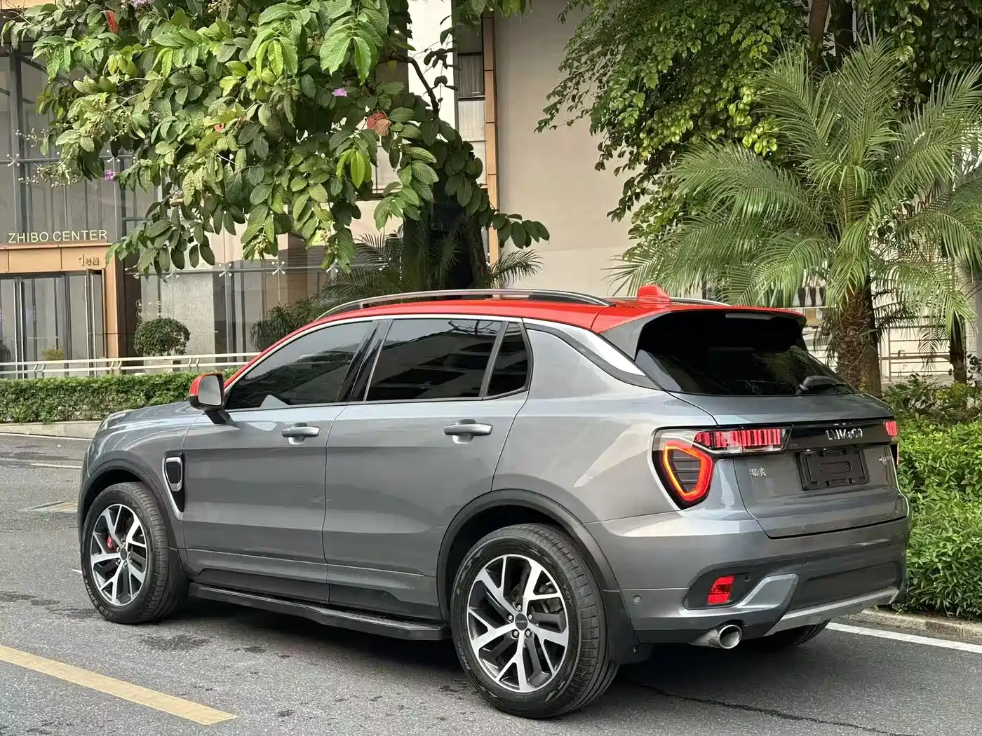 Lynk & Co 01 EM-P 2019 2018 1.5T PHEV Jin Pro China V