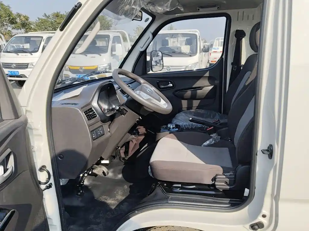 Foton Xiangling M New Energy 2026 2023 Model M1 BYD Flat Cargo Box