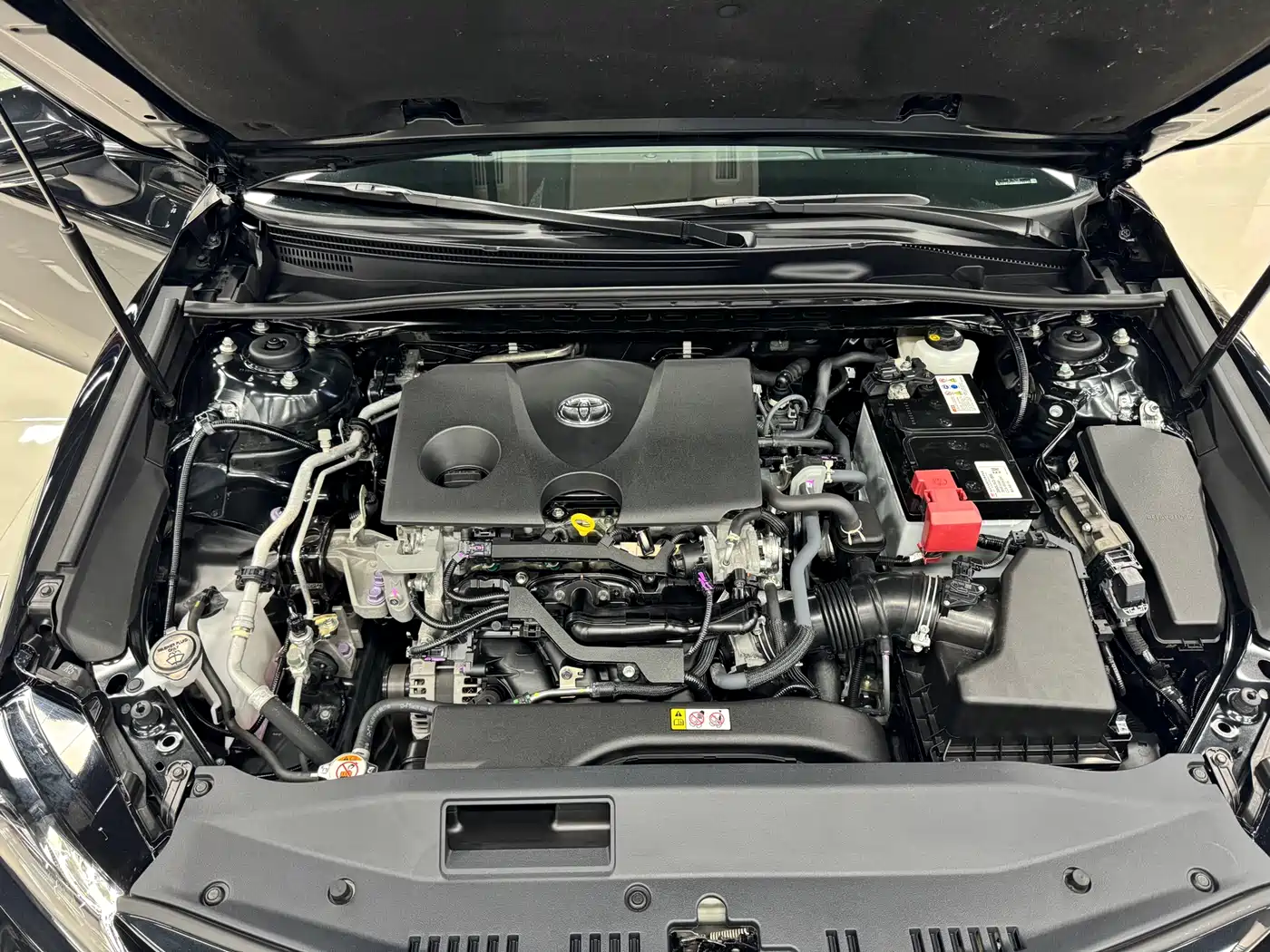 Toyota Camry 2023 2.0G Luxury Edition фото 21