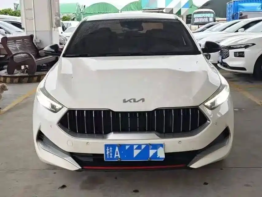 Фото 2 - Kia K3