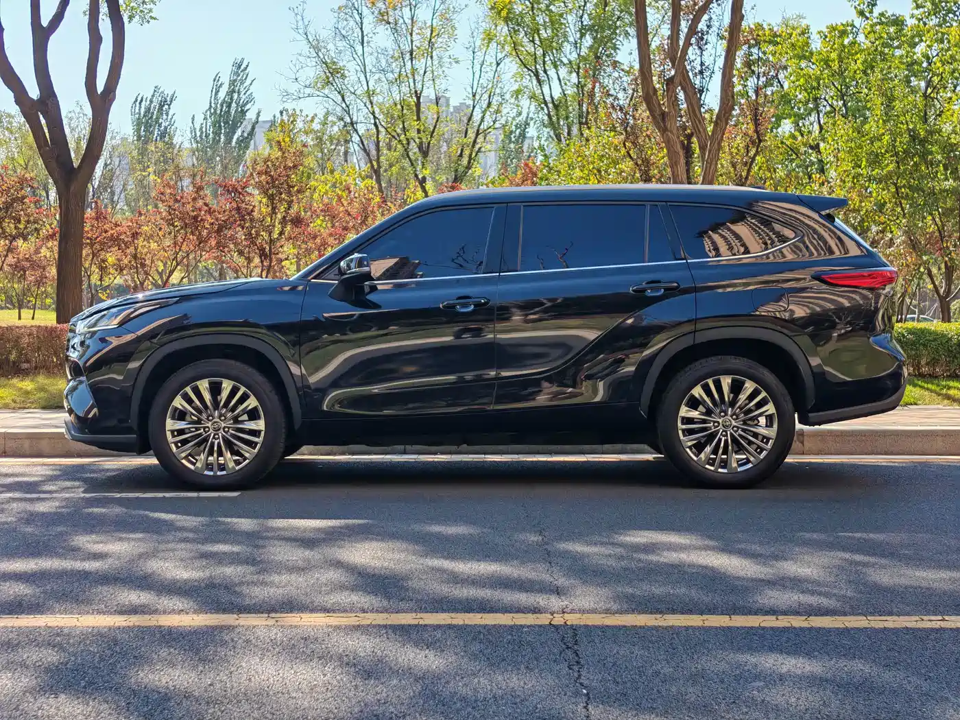 Toyota Highlander 2024 2022 380T 4WD Premium 7-Seater