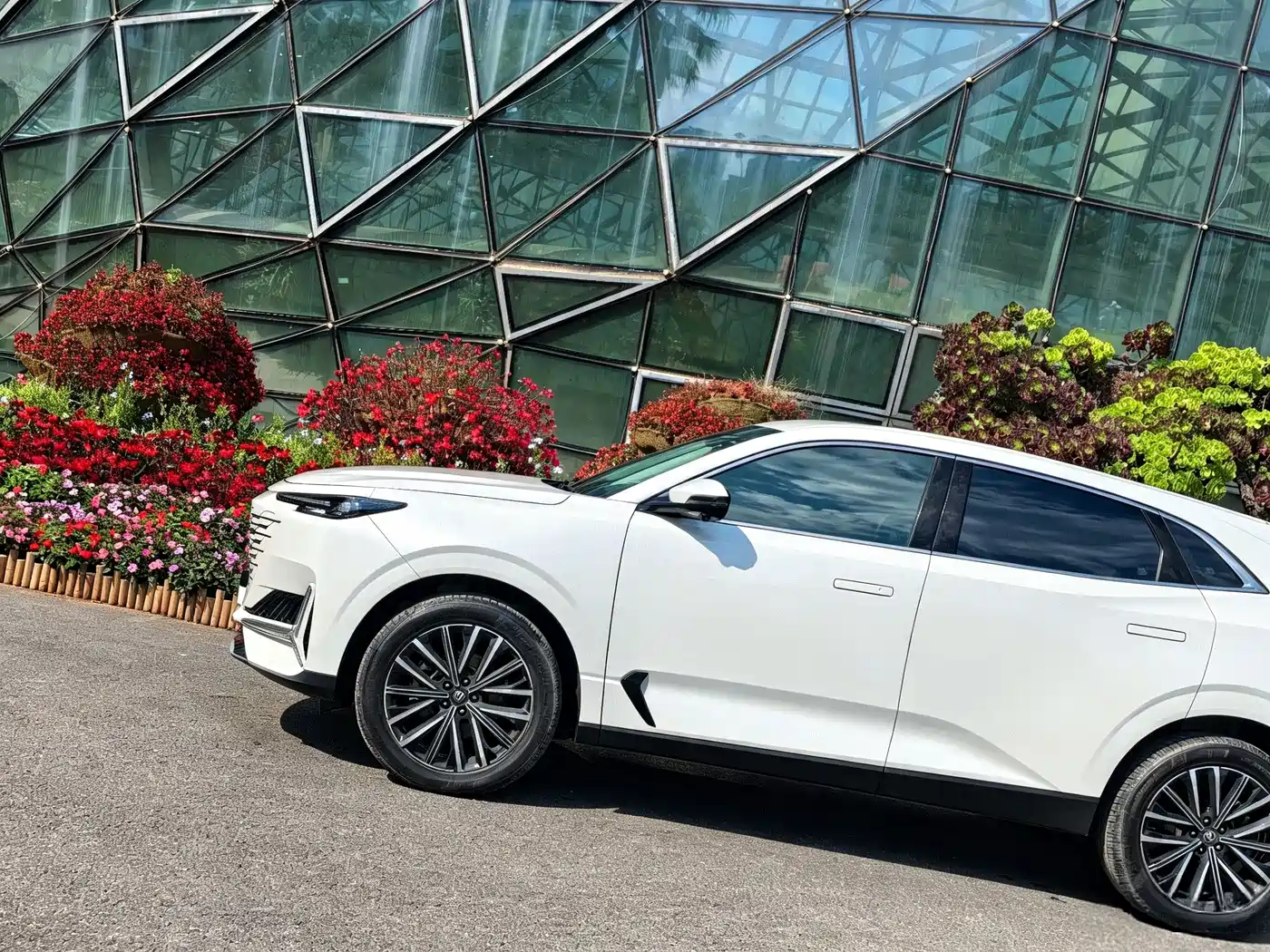 Changan UNI-K 2023 2023 2.0T 2WD Delight Edition