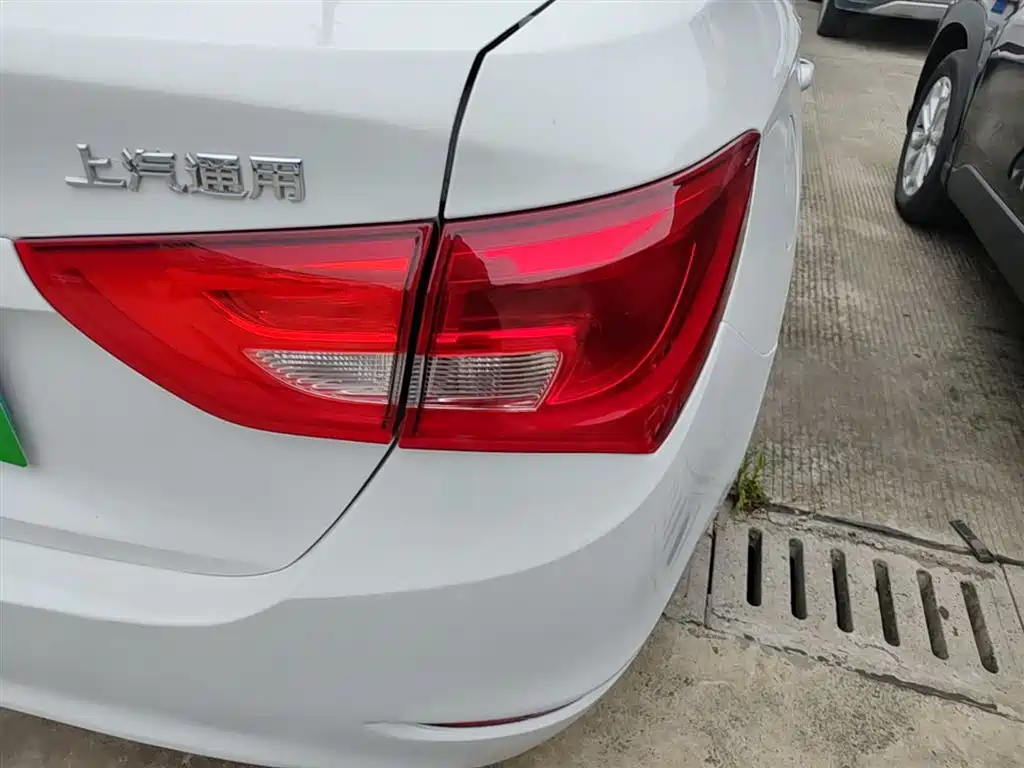 Buick Excelle 2016 15N Automatic Progressive фото 8