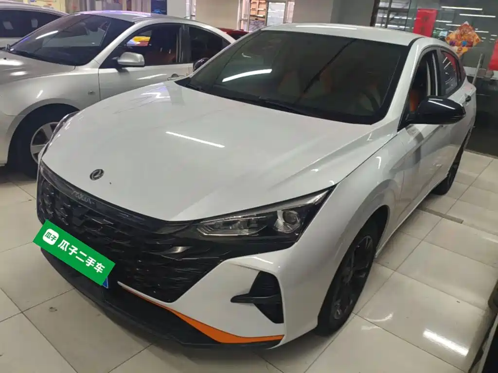 Фото 1 - Dongfeng Aeolus Yixuan