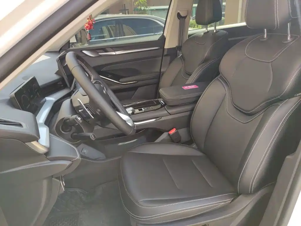Haval H6 2025 2024 Model 1.5T 2WD Classic Edition
