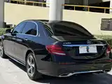 Фото 5 - Mercedes-Benz E-Class