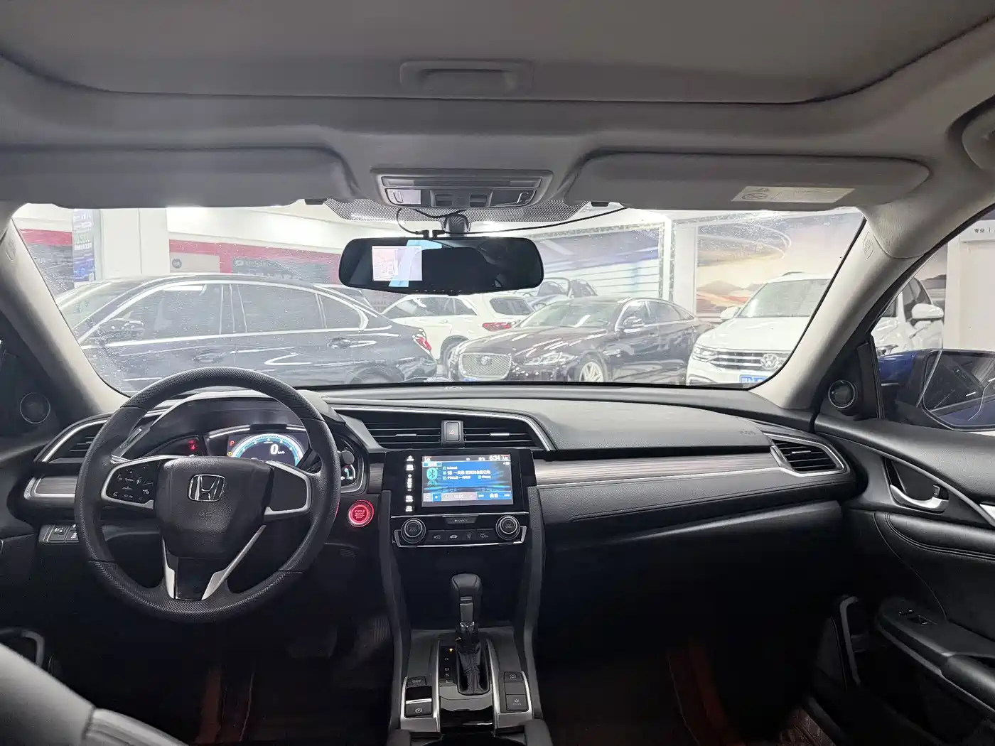 Фото 5 - Honda Civic