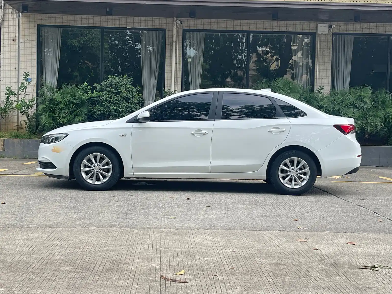 Фото 9 - Buick Excelle