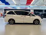 Photo 7 - Honda Odyssey