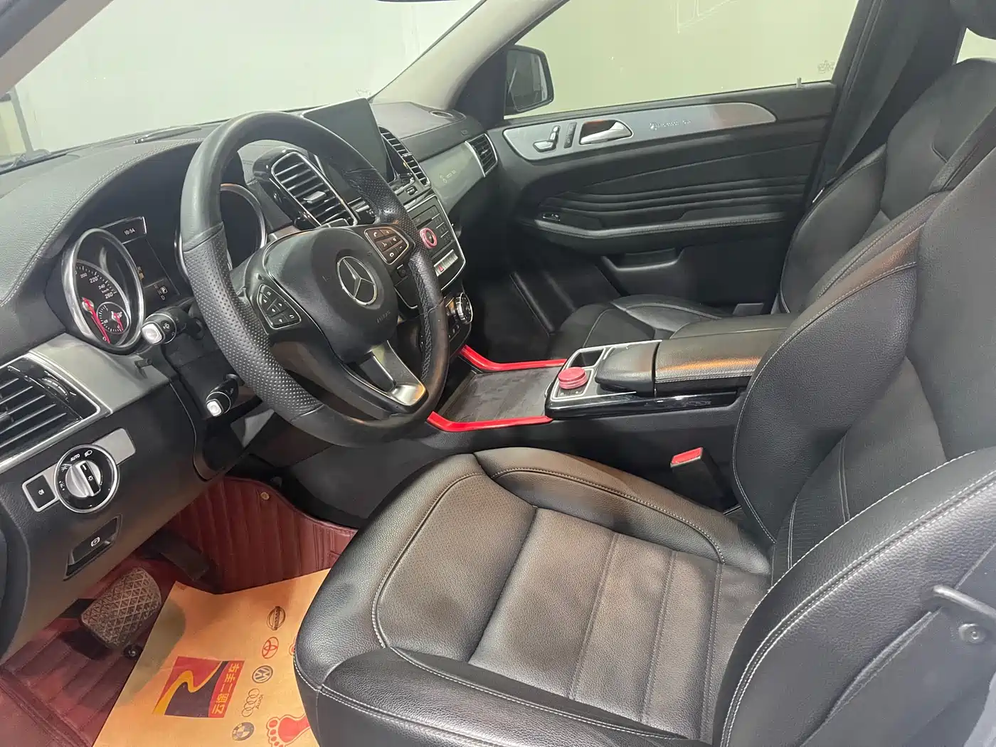 Mercedes-Benz GLE Coupe 2015 GLE 320 4MATIC Coupe SUV фото 6