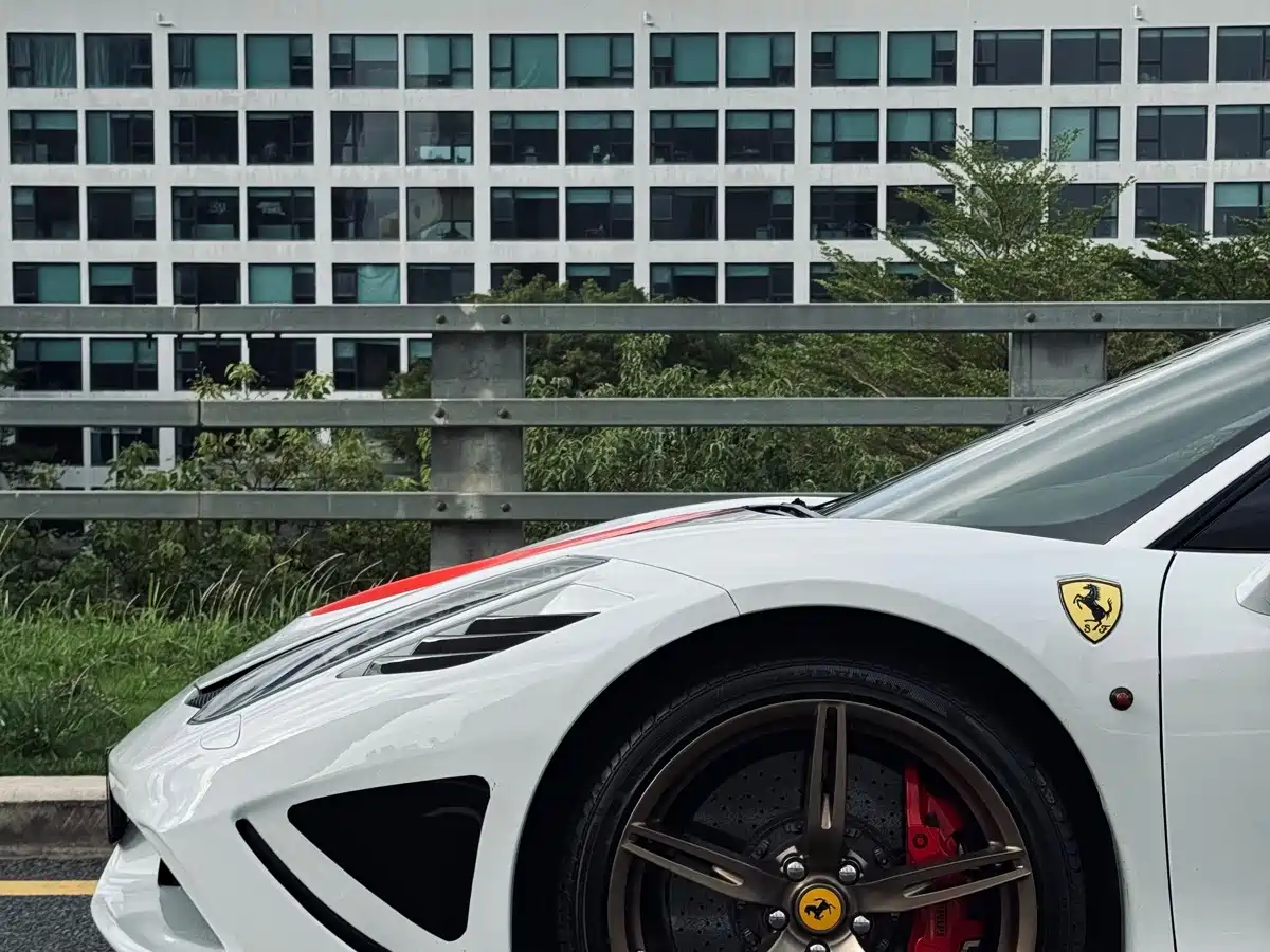 Ferrari 458 2013 2011 4.5L Italia