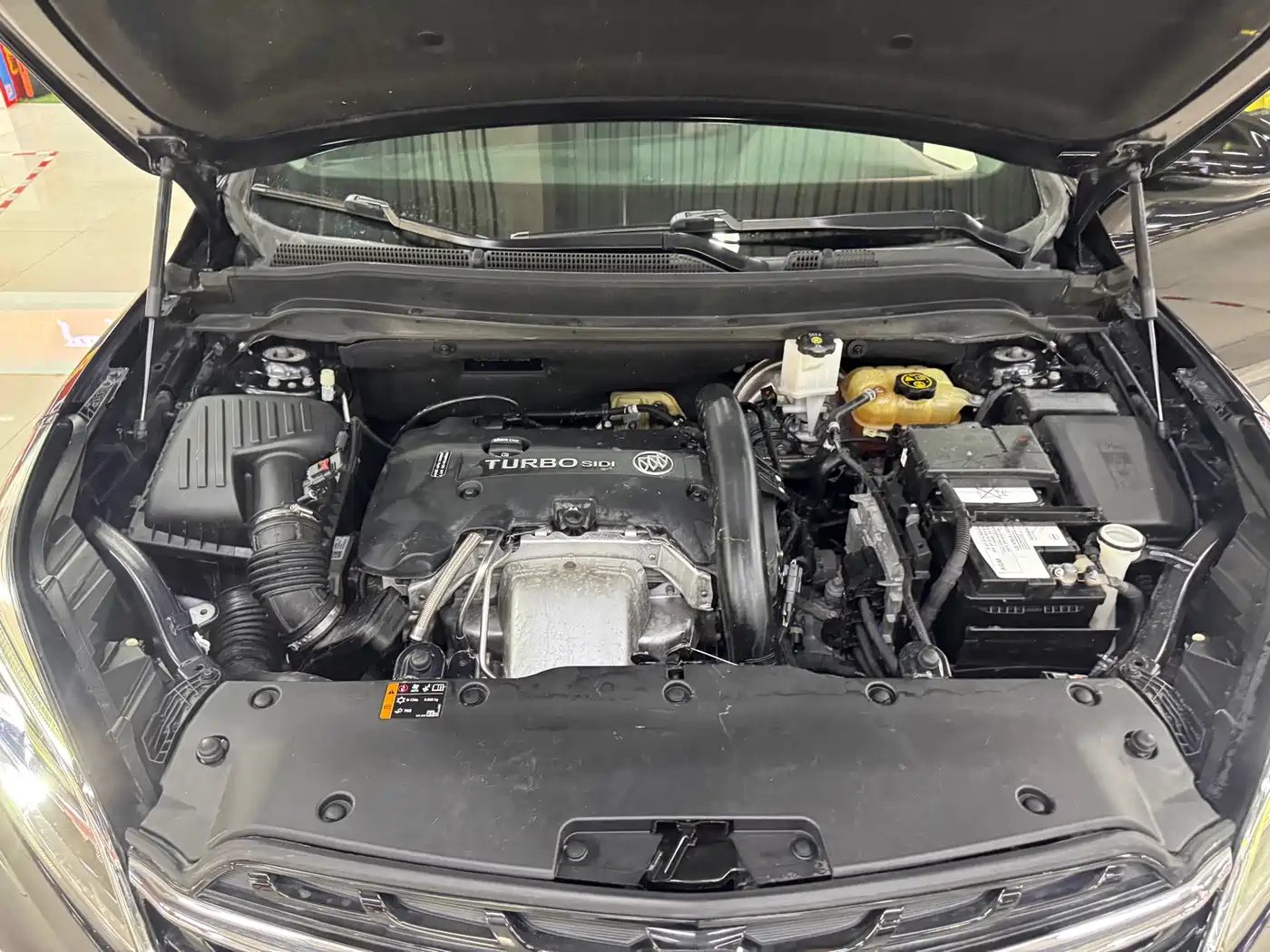 Buick Envision Plus 2020 28T AWD Million Commemorative Edition фото 14