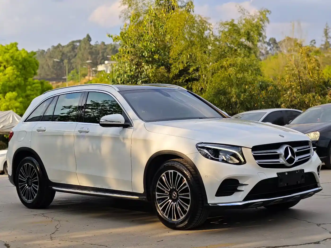 Mercedes-Benz GLC 2018 Facelift GLC 260 4MATIC Dynamic фото 3