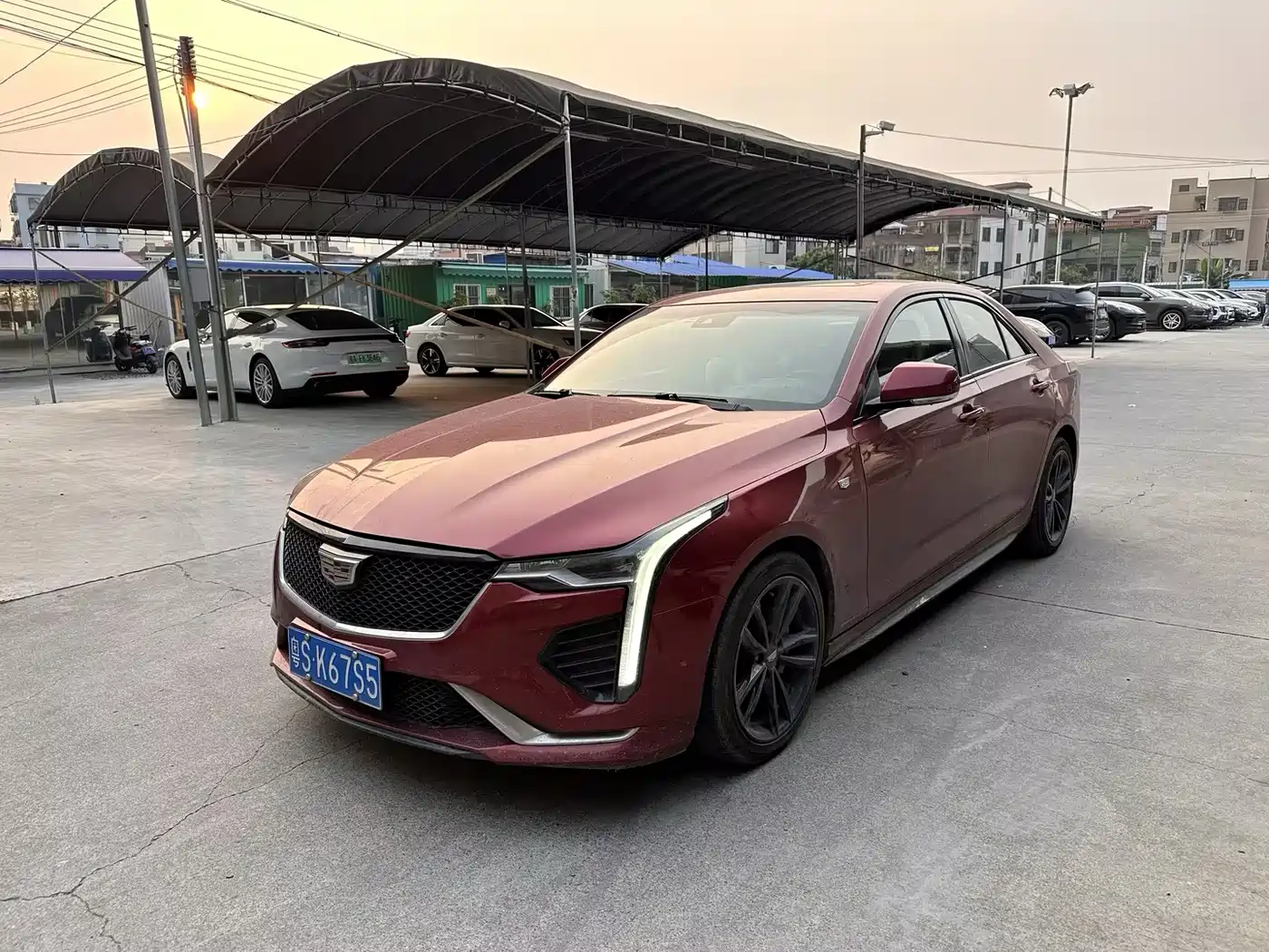 CADILLAC CT4