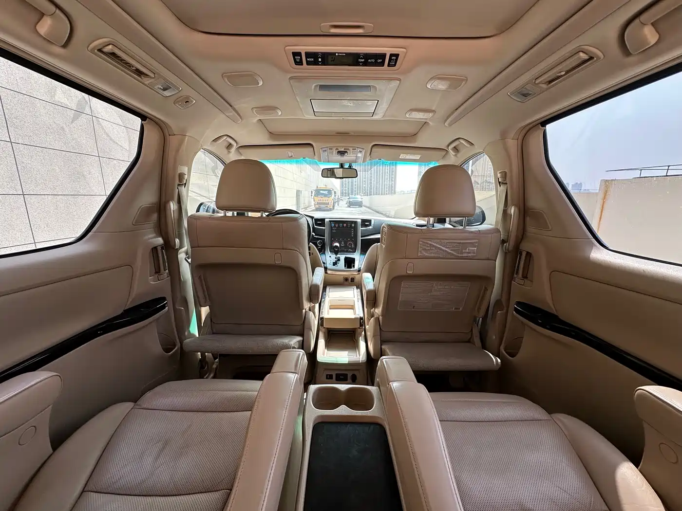 Toyota Alphard 2012 3.5L Luxury Edition фото 7