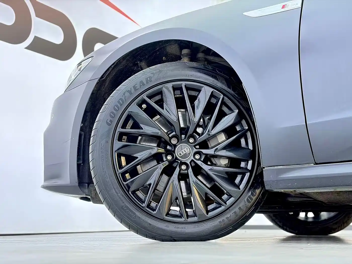 Audi A7L 2024 45 TFSI Luxury фото 24