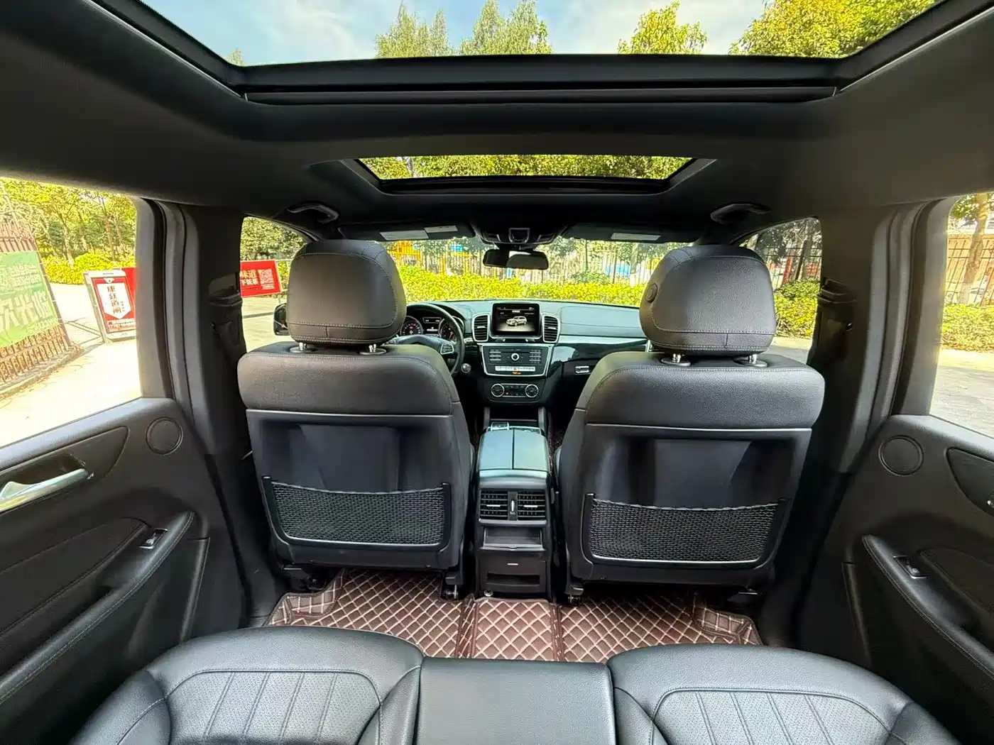 Mercedes-Benz GLS 2017 GLS 400 4MATIC Luxury фото 26