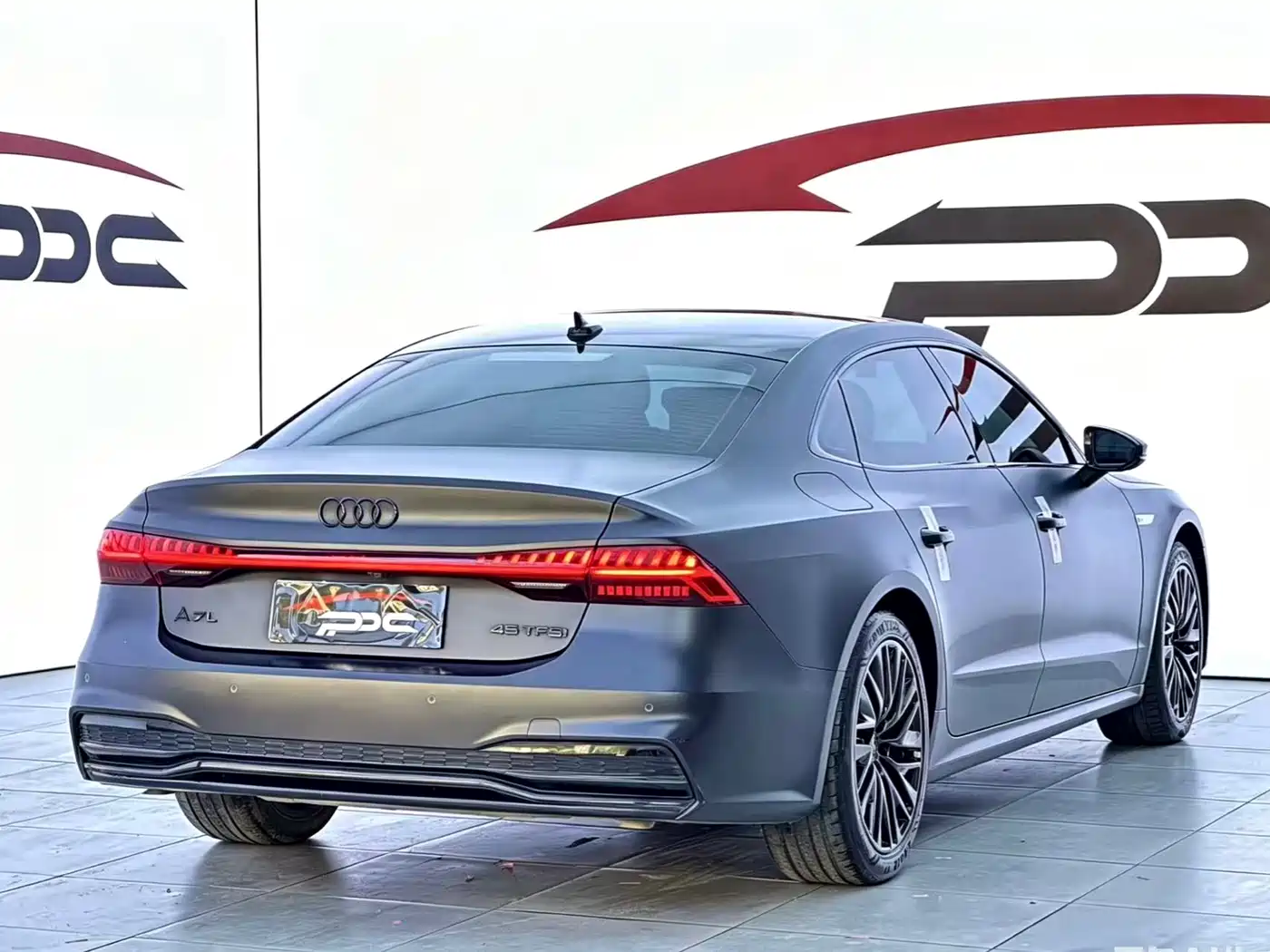 Audi A7L 2024 45 TFSI Luxury фото 27