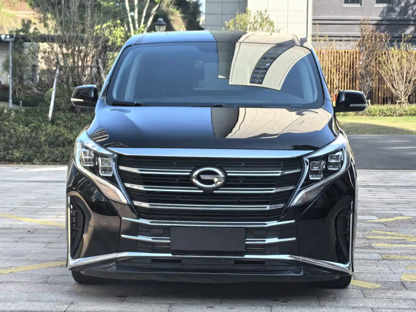 GAC TRUMPCHI M8