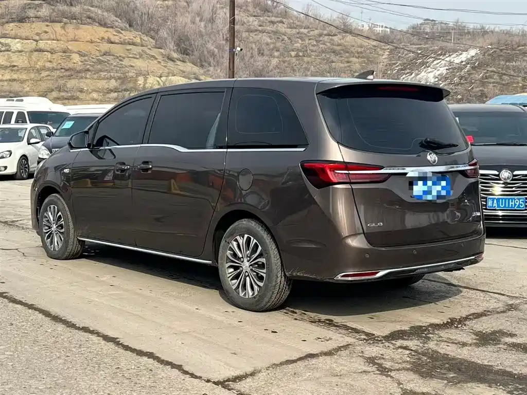 BUICK GL8