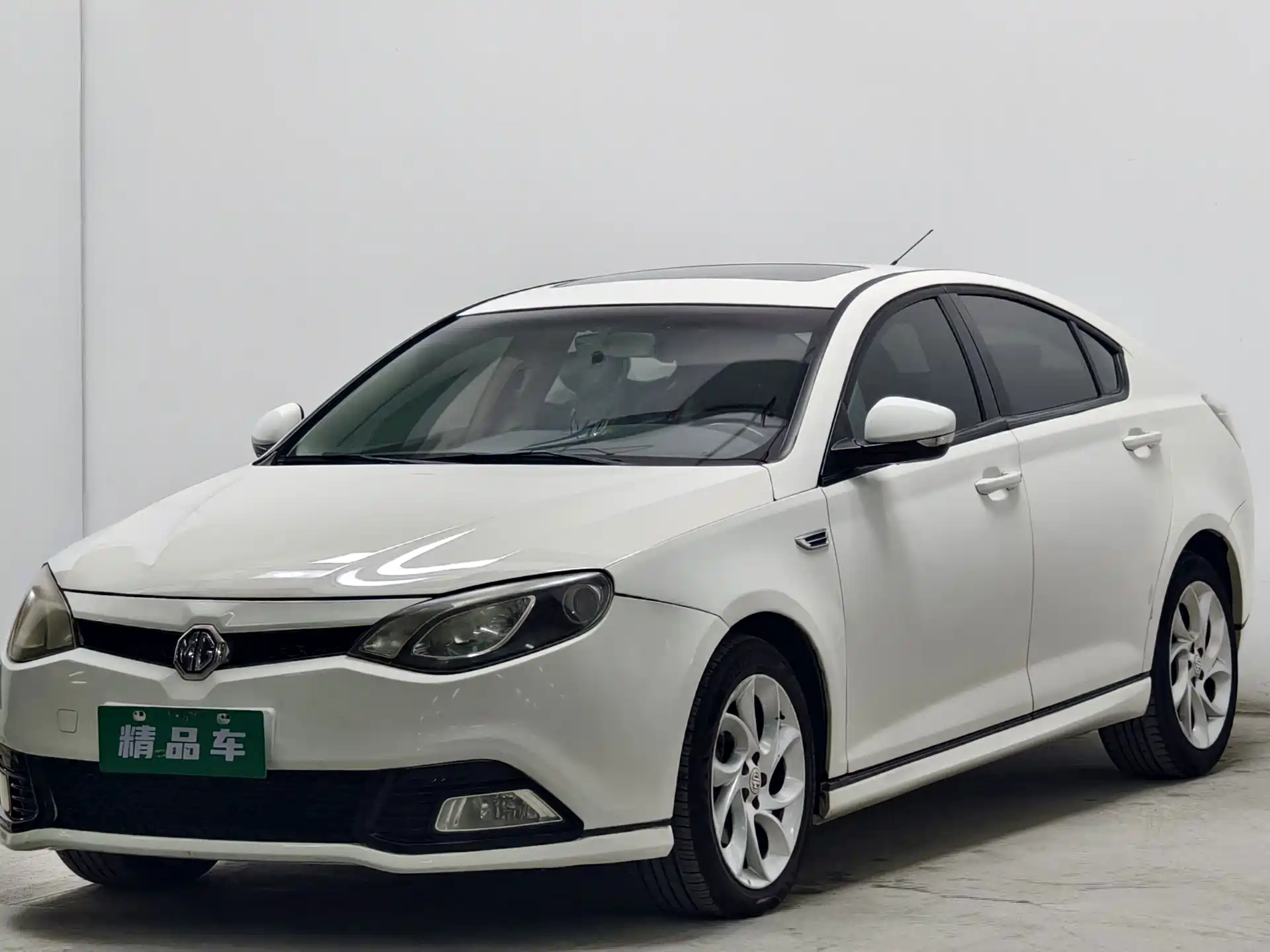 Фото 1 - MG MG6
