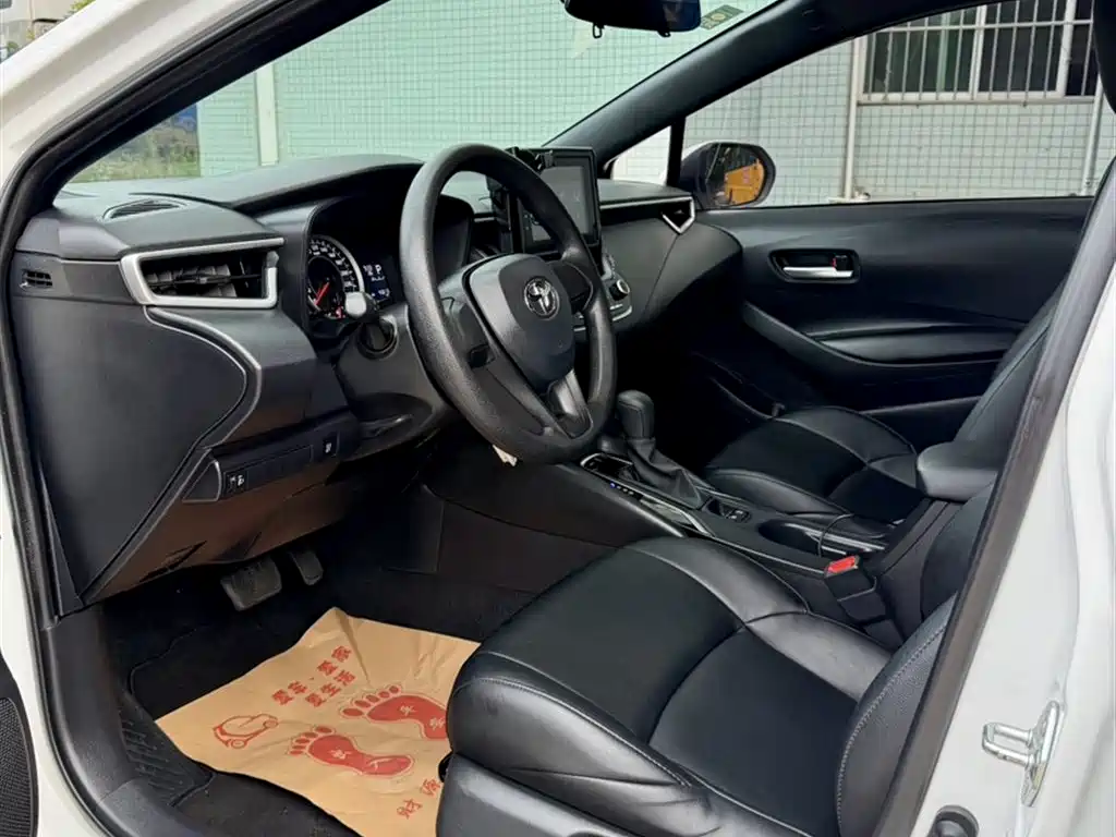 Toyota Levin 2021 185T CVT Progressive Edition фото 8