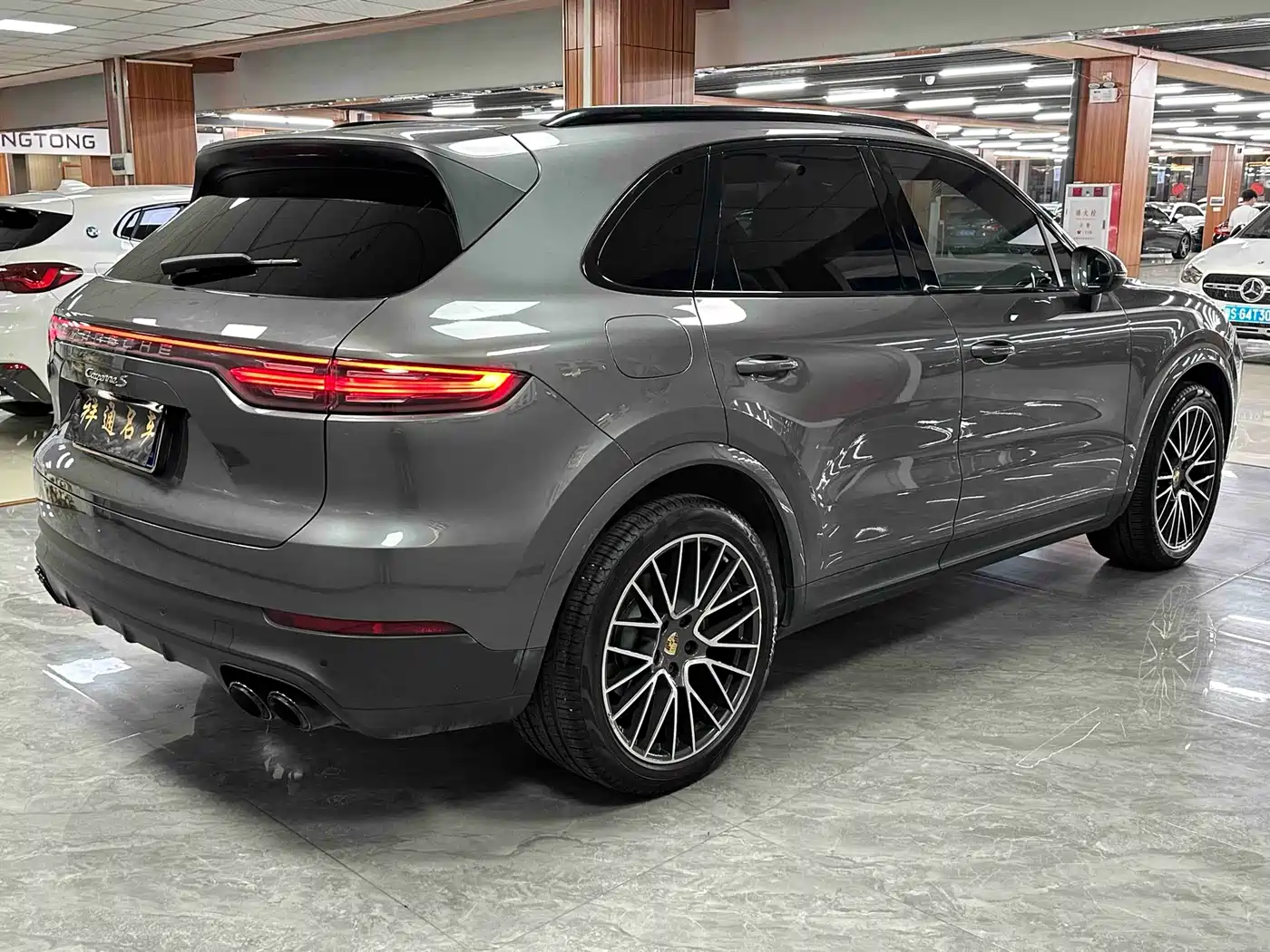 Porsche Cayenne 2019 Cayenne 3.0T фото 11