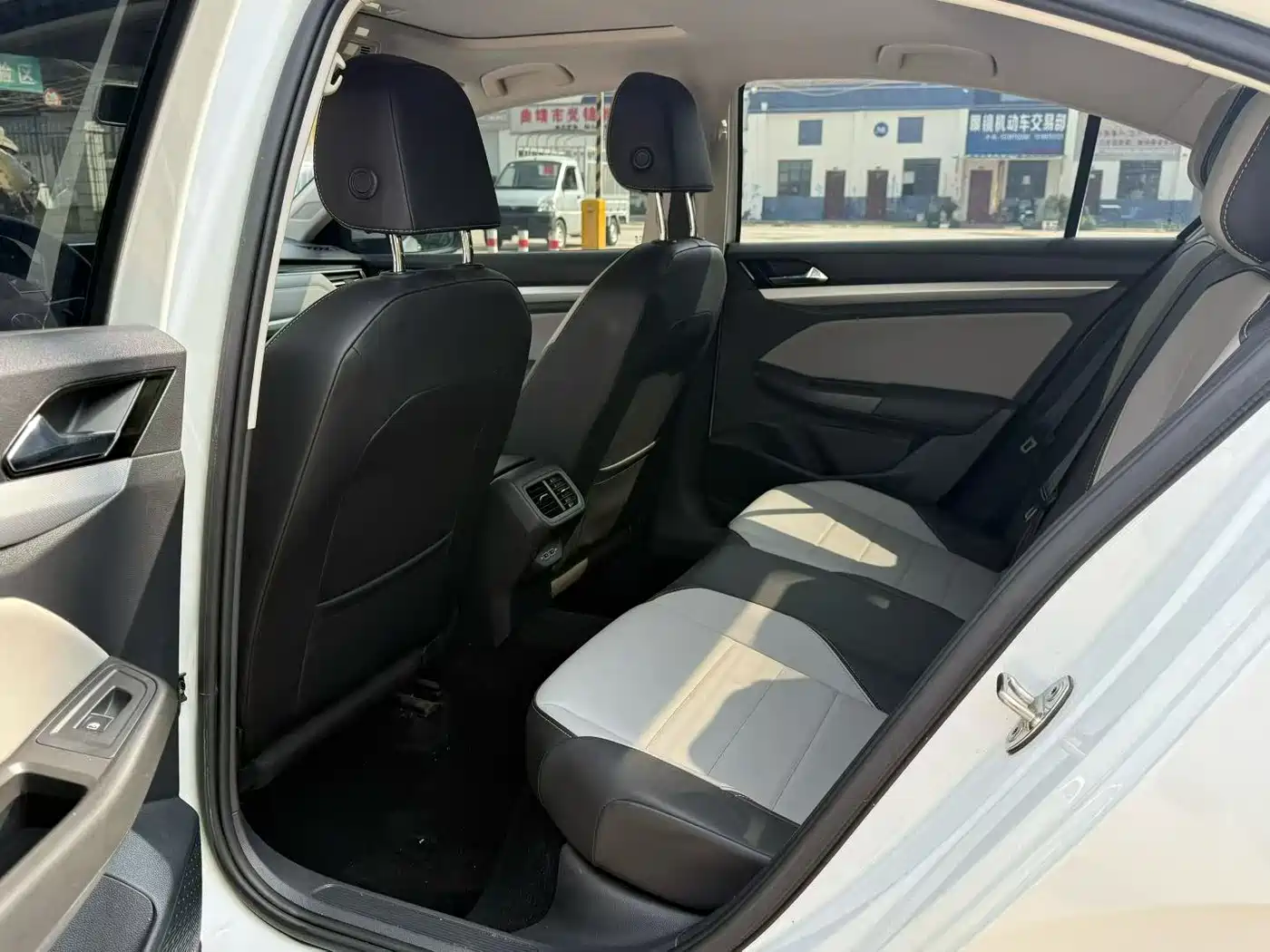 Volkswagen Bora 2023 200TSI DSG Smart PRO Edition фото 6